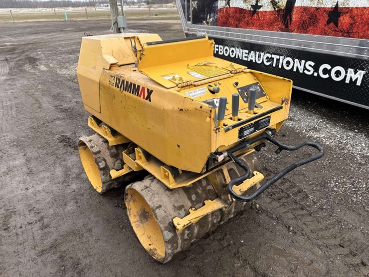 rammax-walk-behind-roller-image-2