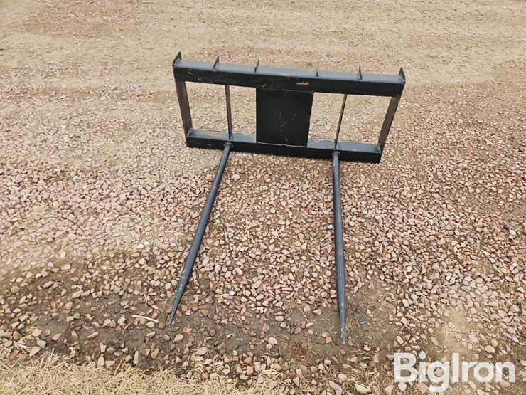 2025-pabreak-bale-spear-skid-steer-attachment-image-2