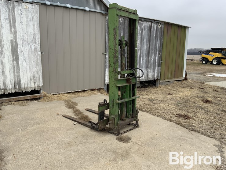 3-pt-forklift-image-7