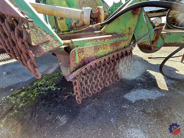 john-deere-1518-image-44