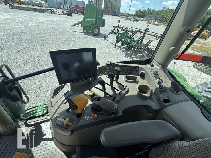 2018-john-deere-6155r-image-17