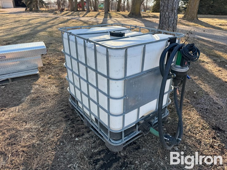 12v-bulk-chemical-transfer-pump-&-tote-image-3