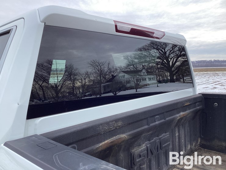 2022-gmc-sierra-3500-image-14