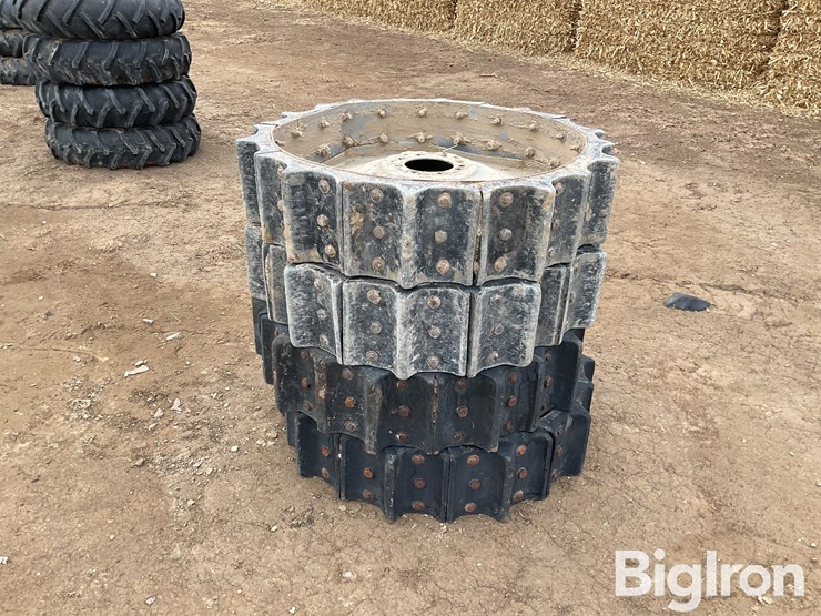 sprinkler-pivot-tires-image-7