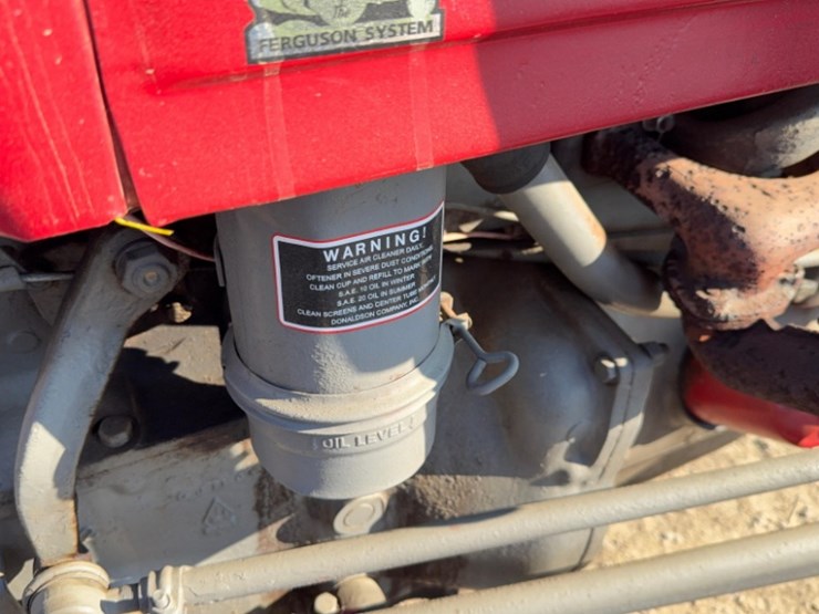 massey-ferguson-35-image-26