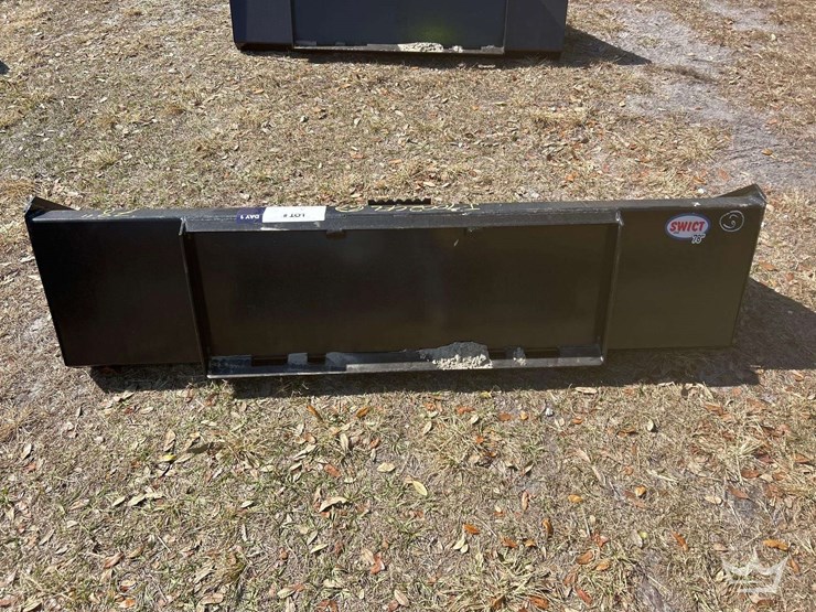 2025-swict-78in-bucket-skid-steer-attachment-image-7