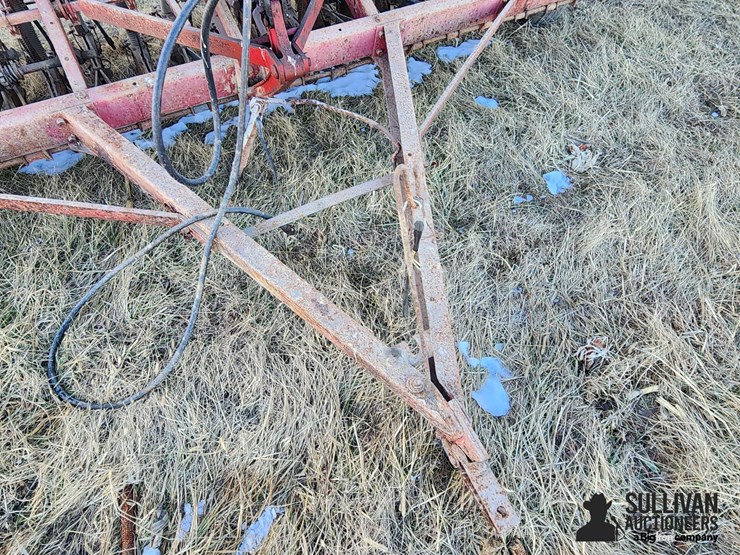 international-10-image-11