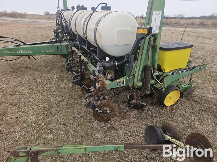 john-deere-7200-image-18