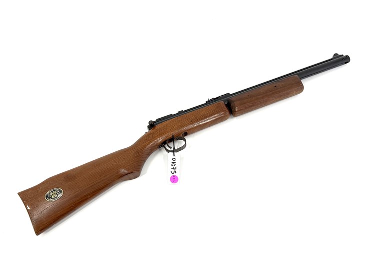 #1075-•-benjamin-air-rifle-company-pellet-gun-image-2