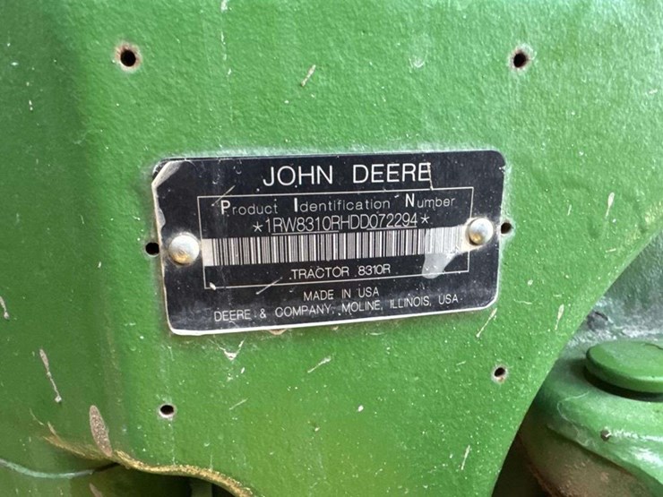 john-deere-8310r-image-32