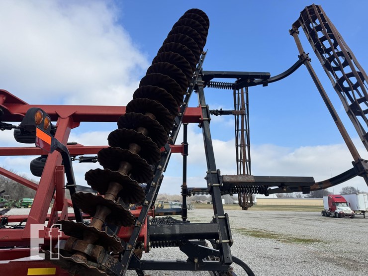 case-ih-true-tandem-330-turbo-image-23