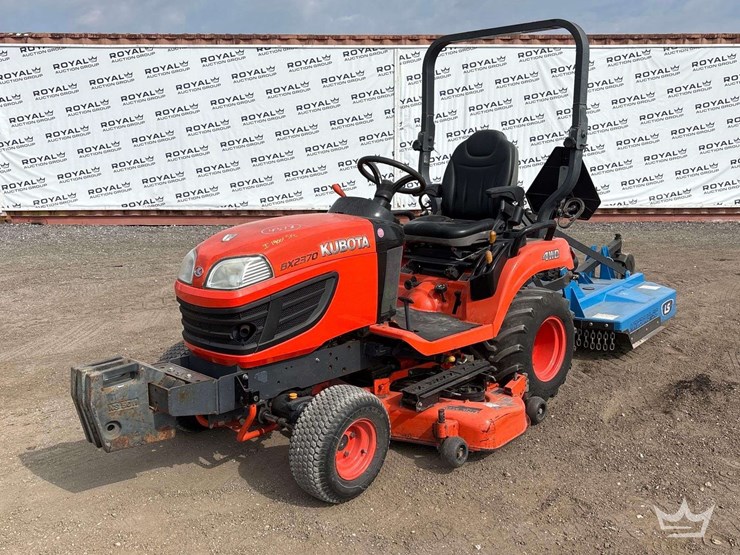 2013-kubota-bx2370-image-1