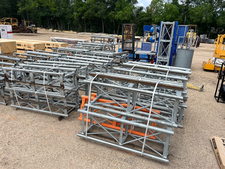 #2771-•-hek-tpm1600sd-electric-mast-climbing-work-platform/material-hoist-image-2