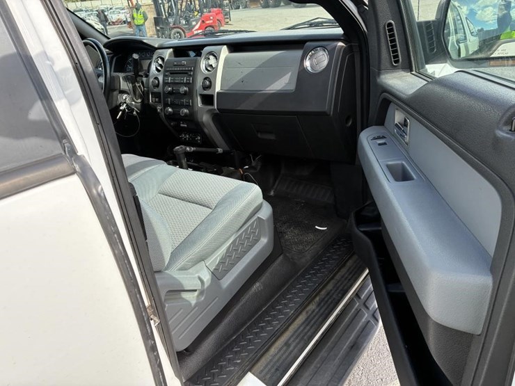 2011-ford-f150-image-8