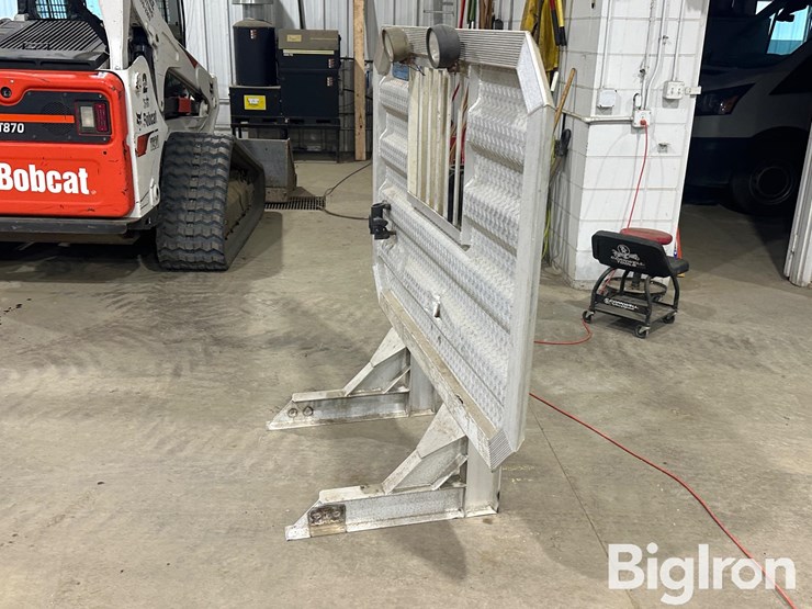 peterbilt-379-image-4