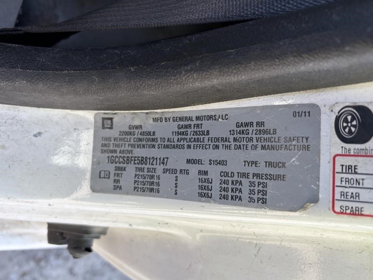 2011-chevrolet-colorado-image-27