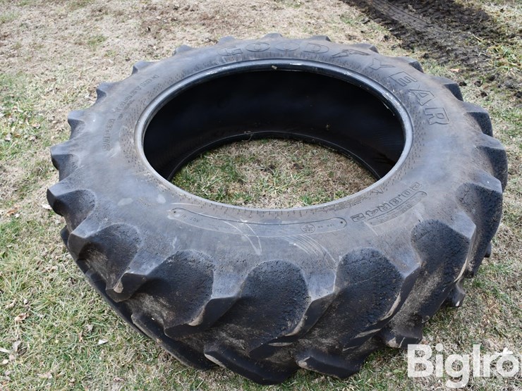 goodyear-20.8r42-tire-image-9