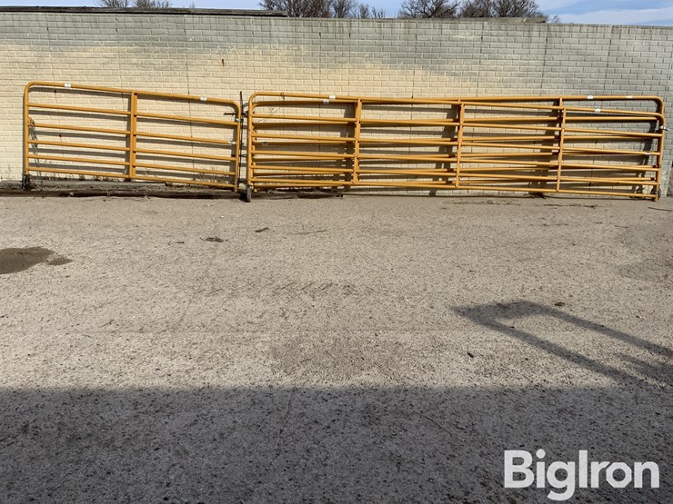 sioux-gate-panels-image-2