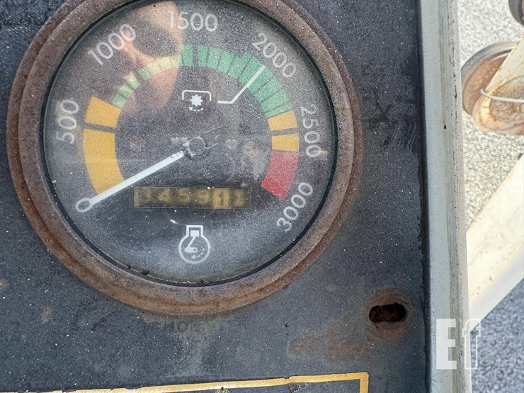 j-i-case-1370-image-16