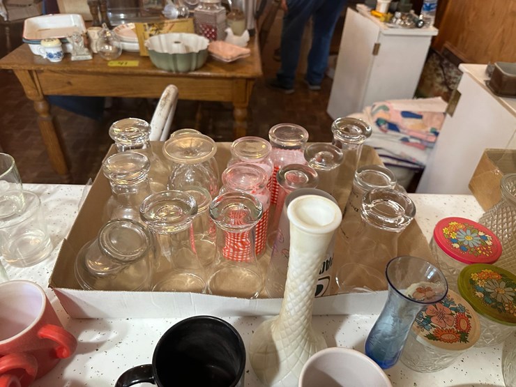 vintage-glass-dishes-&-kitchen-drinkware-image-7