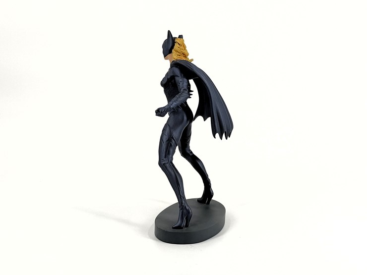 #1057-•-batman-and-robin-batgirl-figurine-image-3