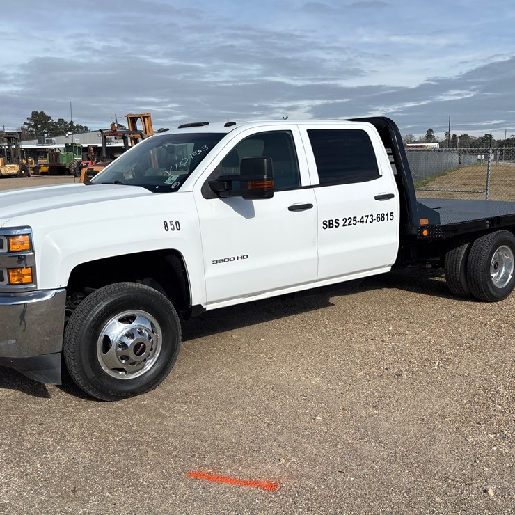 2016 CHEVROLET 3500HD