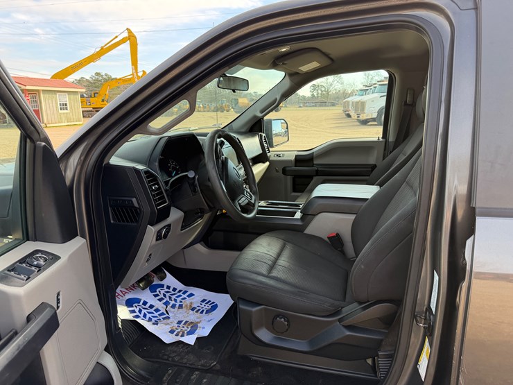 2018-ford-f150-image-4