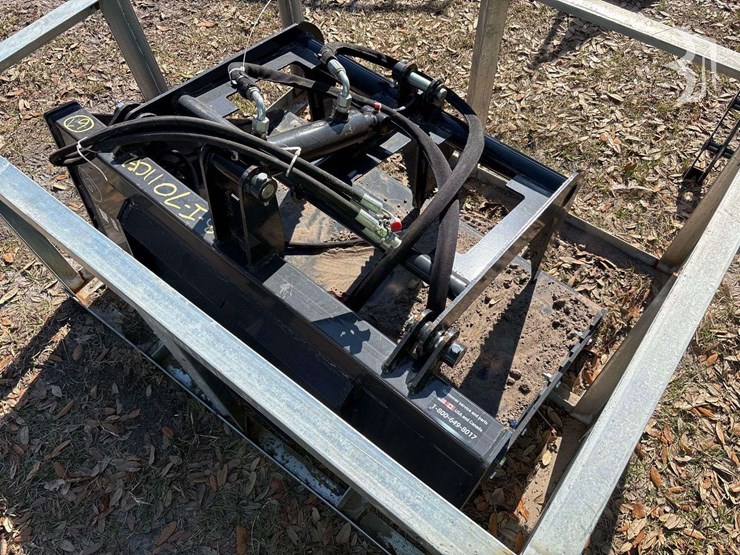 2025-landhonor-mgb-72-44w-rotating-grapple-skid-steer-attachment-image-5