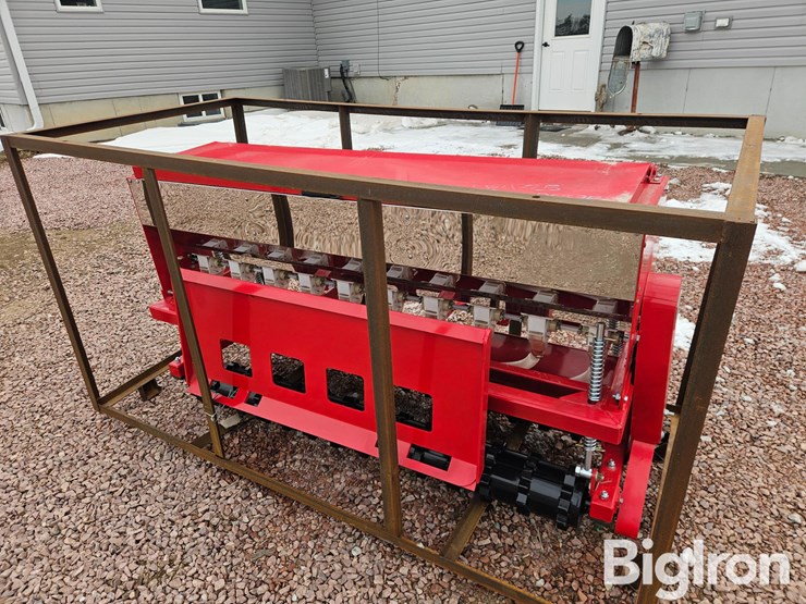 2025-agt-stsd10-3-pt-or-skid-steer-seeder/drill-attachment-image-1