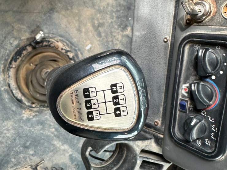 2012-western-star-4900-image-11