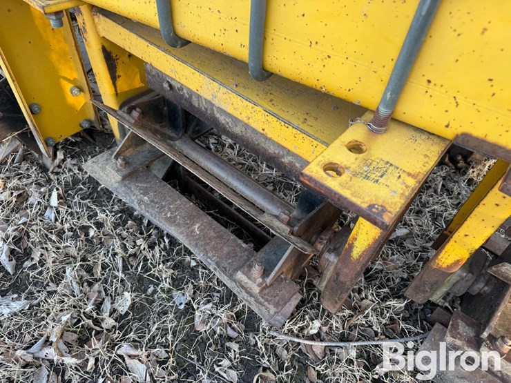 buffalo-52101030-8r30-stalk-chopper-image-14