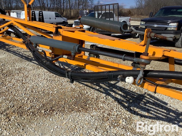 2012-hagie-dts10-image-13