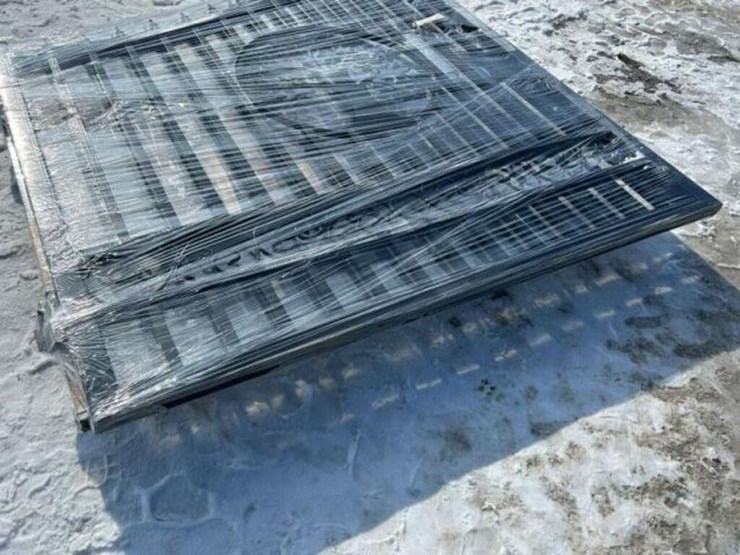 unused-(1)-set-of-greatbear-14-ft-dual-swing-image-6