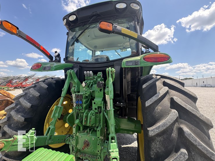 2018-john-deere-6155r-image-10