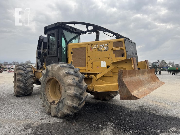 caterpillar-525d-image-3