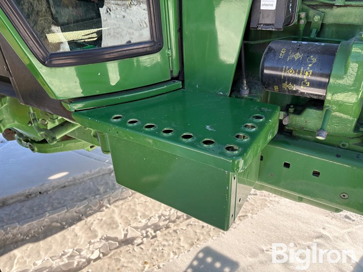 1979-john-deere-4040-image-19