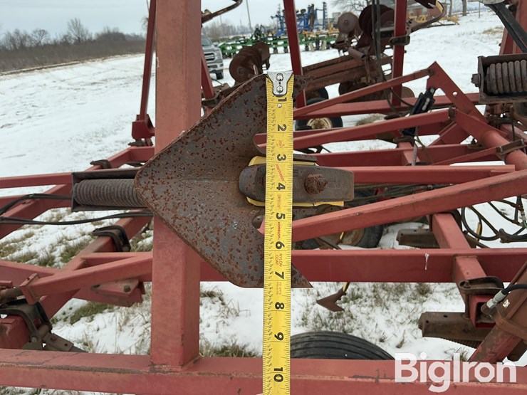 international-4800-image-16