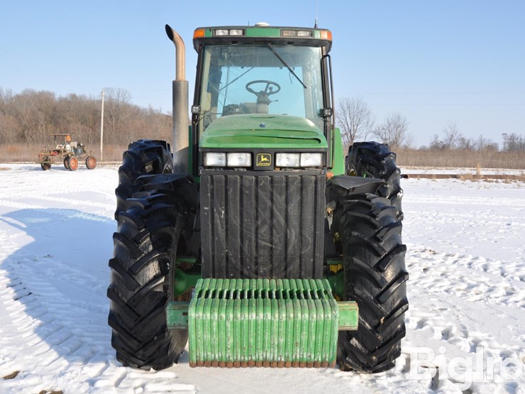 john-deere-8300-image-2