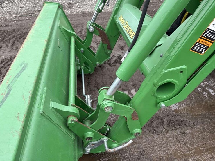 john-deere-5045e-image-8