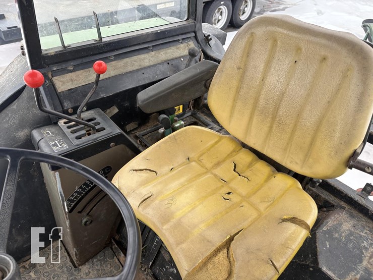 john-deere-2850-image-12