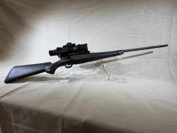 #215-•-browning-a-bolt-rifle-image-54