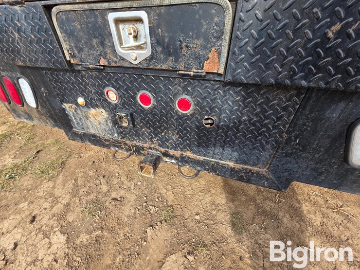 2013-chevrolet-silverado-2500-image-10