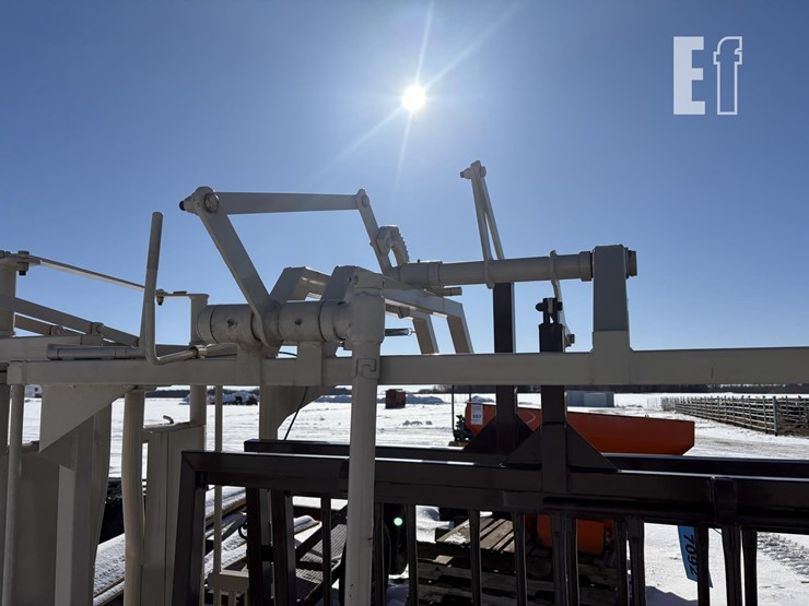 c&b-farm-+-outdoors-cattle-chute-10-image-8