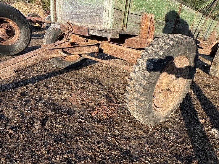 john-deere-flare-box-image-3