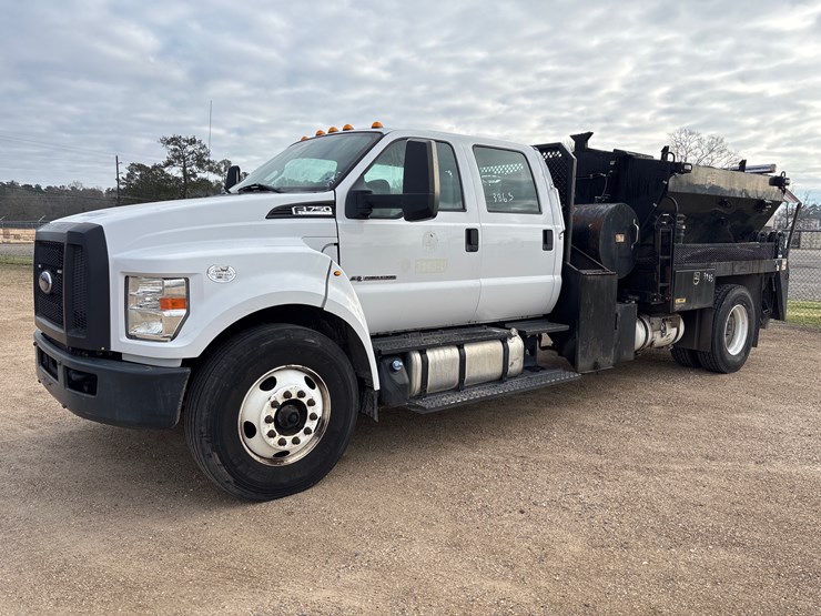 2016-ford-f750-xl-image-1