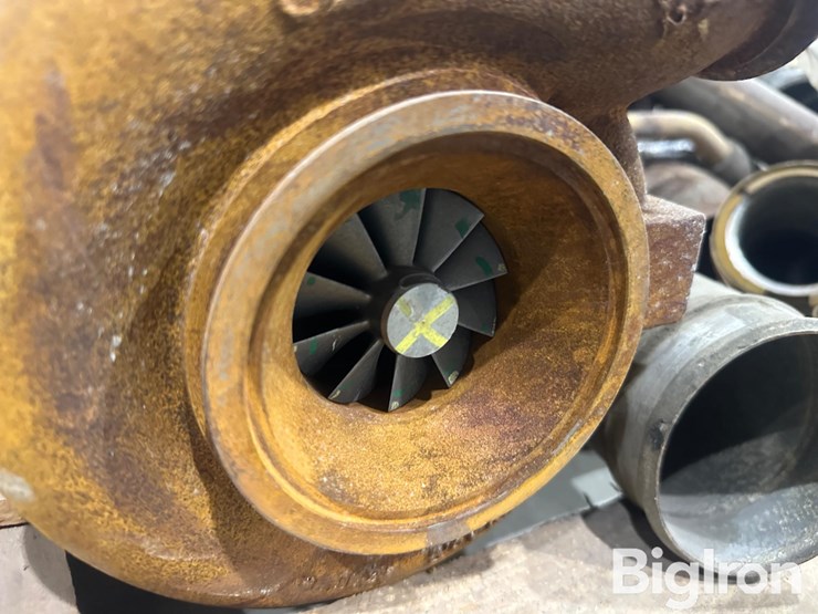 caterpillar-c15-image-19