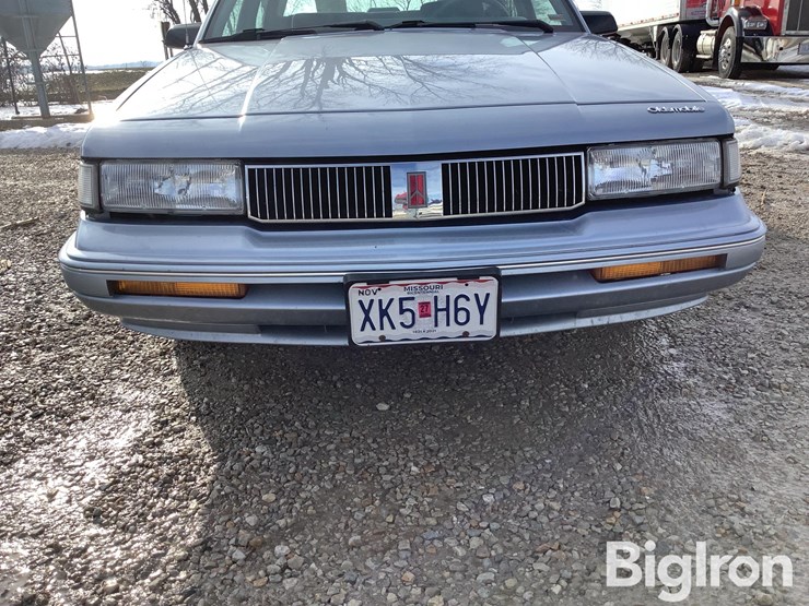 1995-oldsmobile-cutlass-ciera-sl-4-door-sedan-image-10