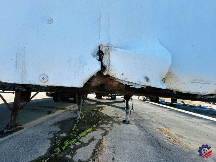 2001-utility-van-image-14