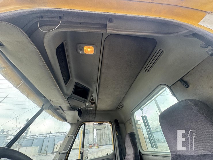 freightliner-image-21