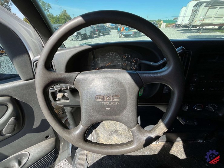 2007-gmc-c5500-flatbed-truck-image-74